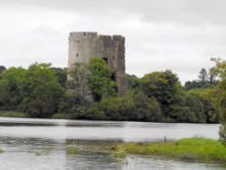 Clogh Oughter Castle