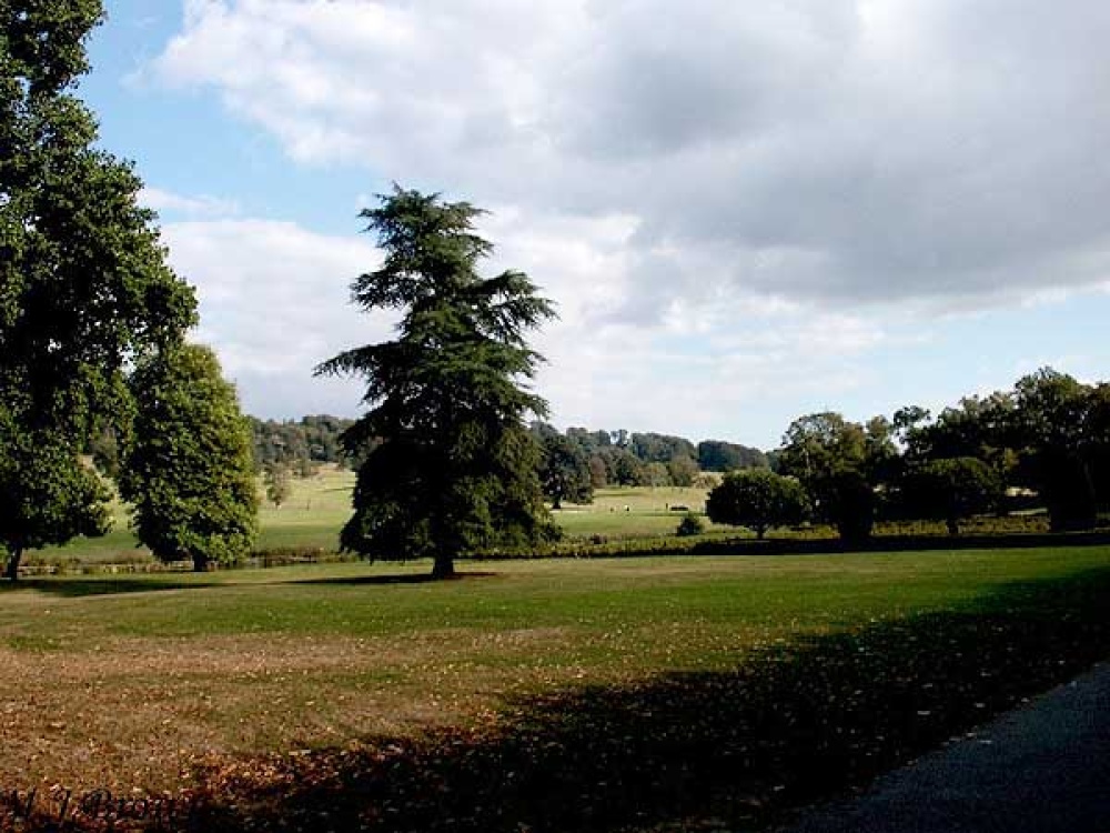 A picture of Longleat House & Safari Park