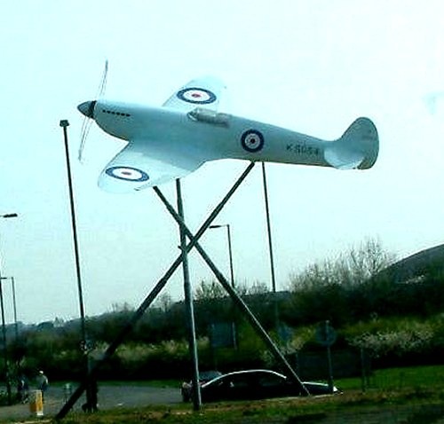 Sculpture of Spitfire,EASTLEIGH