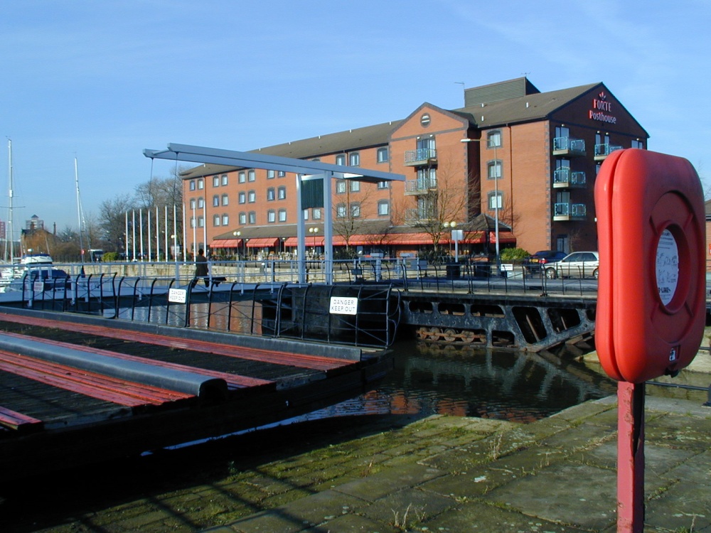 Enterance to the old Railway Dock, now part of the Hull Marina, Hotel in the background