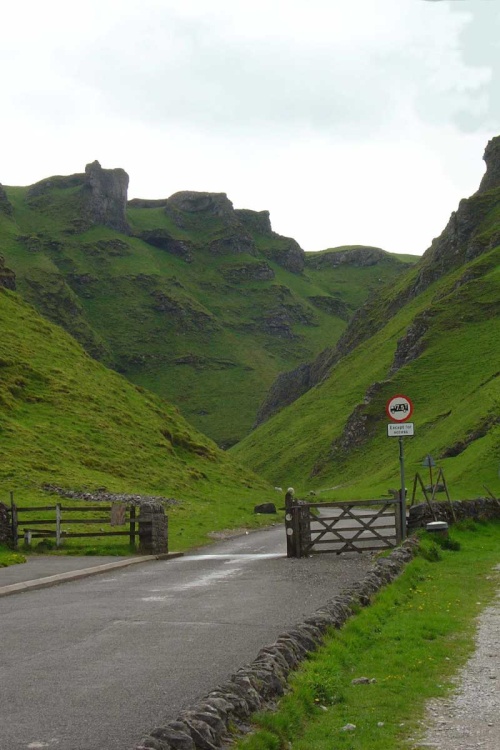 Wynatts Pass, Castleton