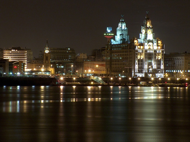 Liverpool Waterfront At Night Wallpaper Background Id 1002813