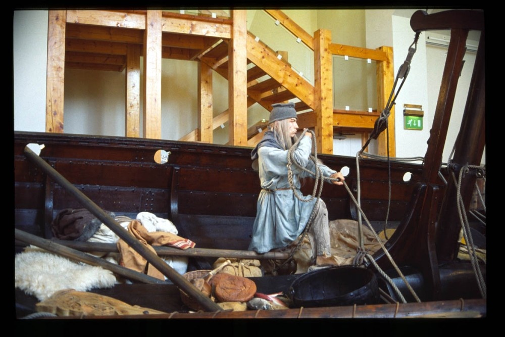 House of Manannan Viking Boat photo by Dave Clews