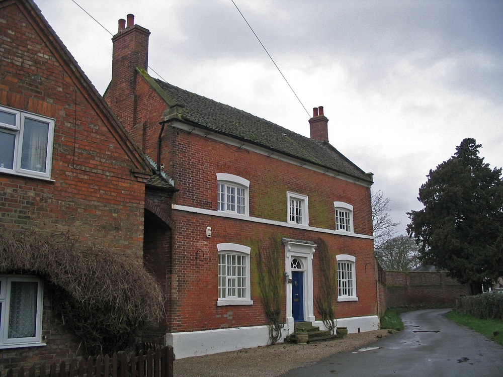 Photograph of Hanbury: Glebe House