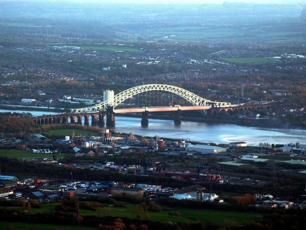 Pictures of Runcorn, Cheshire, England  England Photography & History