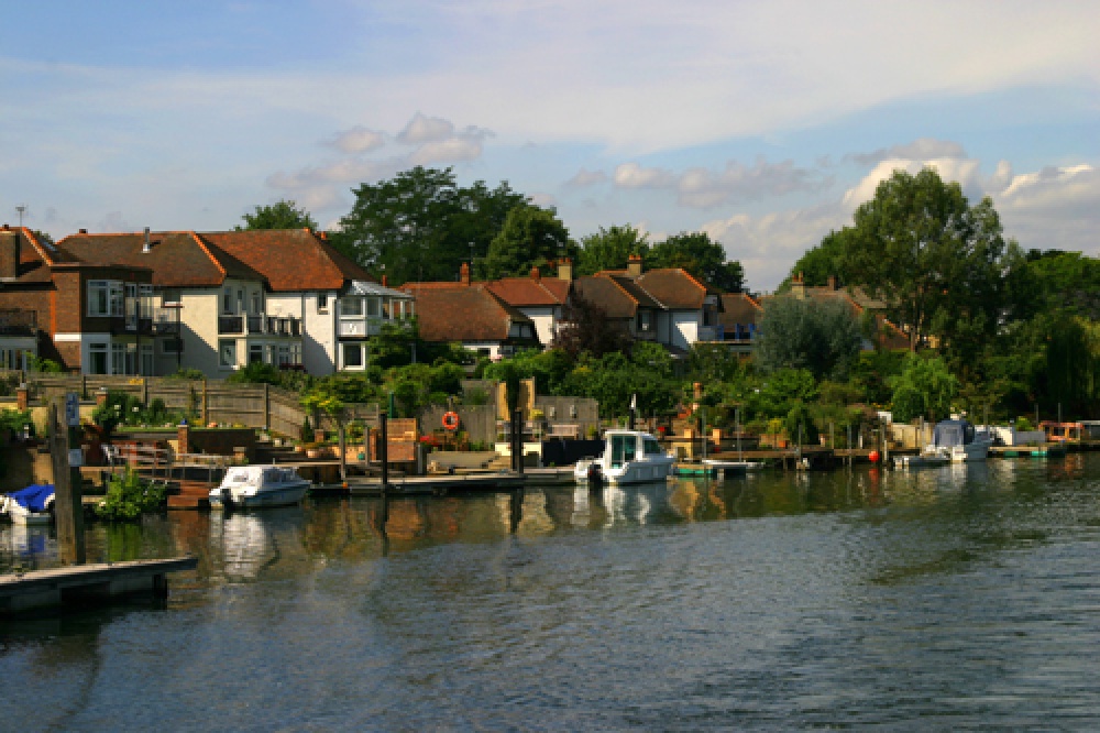 Photograph of Thames Ditton from the thames