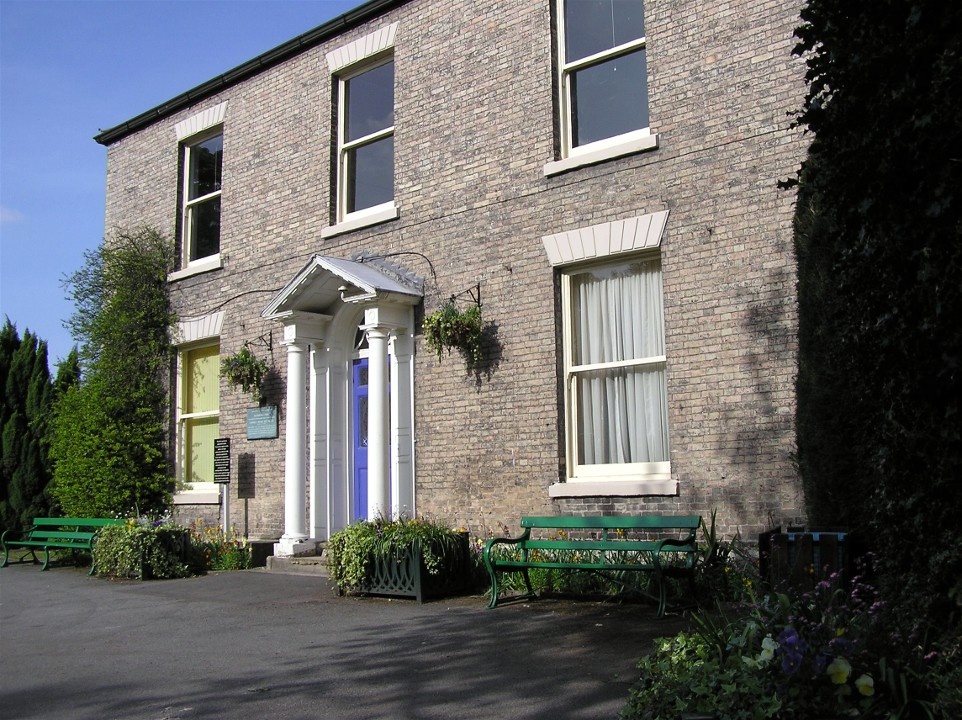 Richmond House, at Richmond Park, Gainsborough