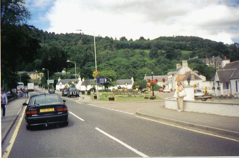 Photograph of Drumnadrochit, Highland region