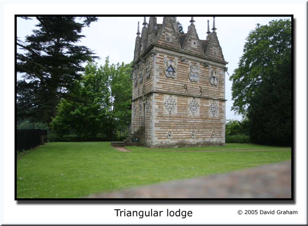 Rushton Triangular Lodge, Northamptonshire photo by David Graham