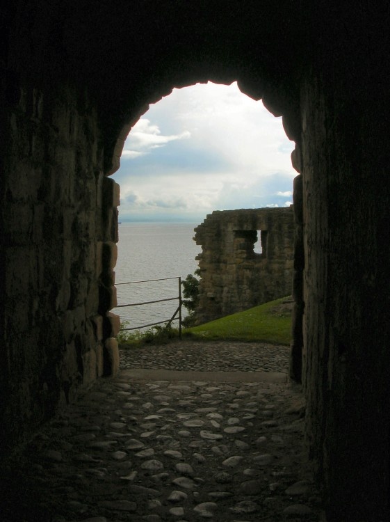 Ravenscraig Castle, Kirkcaldy.