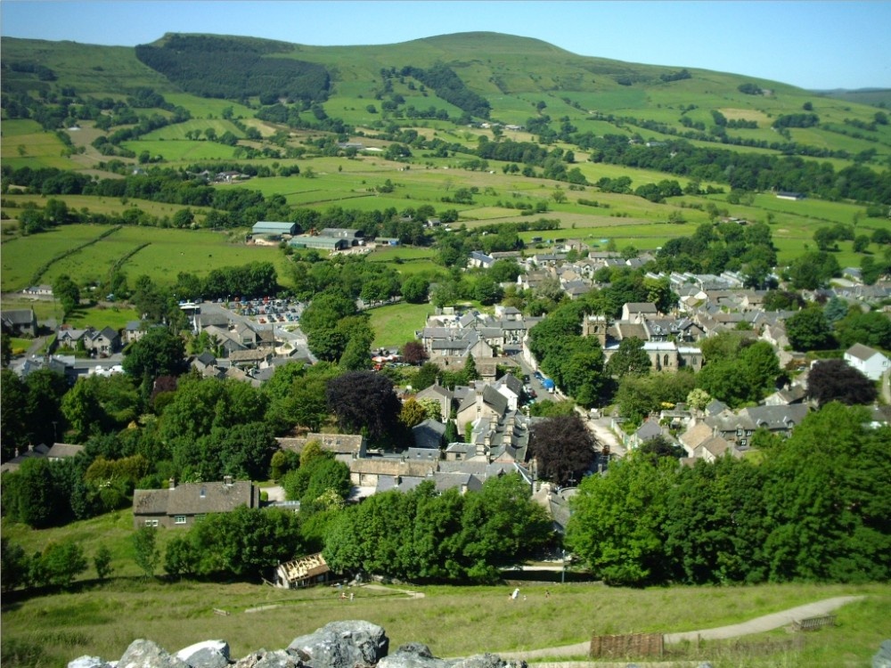 View from Peveril Castle, Castleton, Derbyshire (Peak District). Taken 20-06-2005