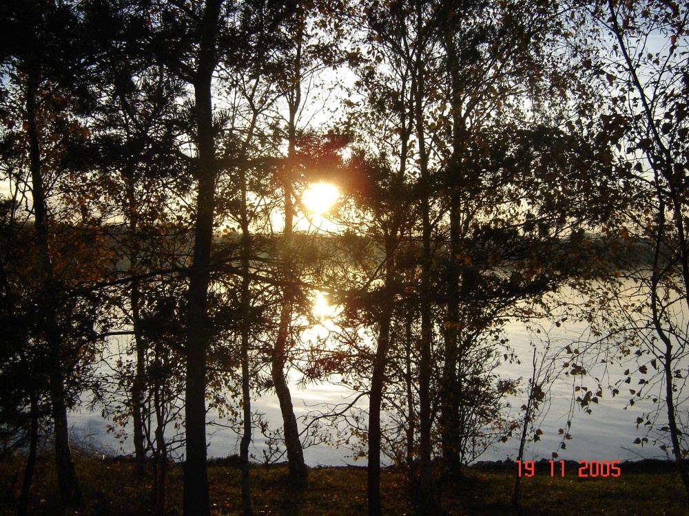 Photograph of Willen lake, Buckinghamshire