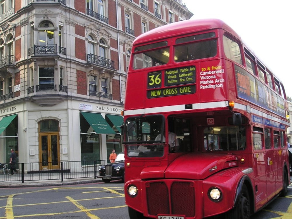 Bus, Buckingham Palace Road, London