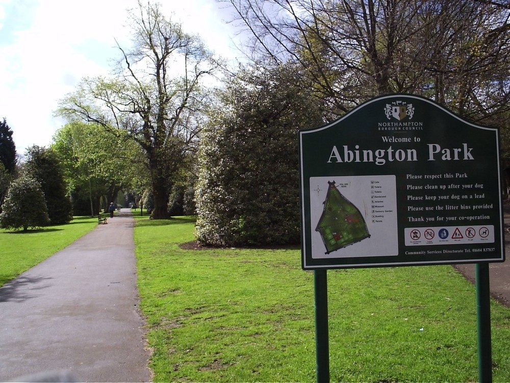 Entrance to Abington Park, Northampton