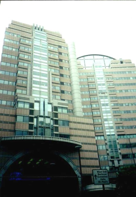 London - London Wall, May 2001