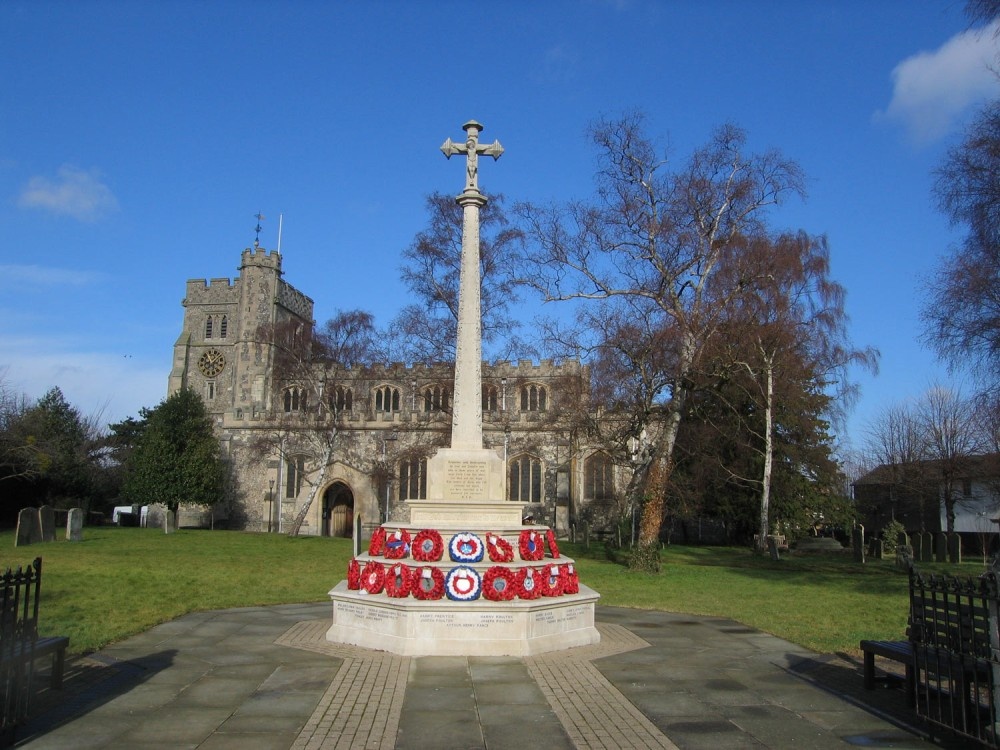 War Memorial and Church, in the market town of Tring, Hertfordshire