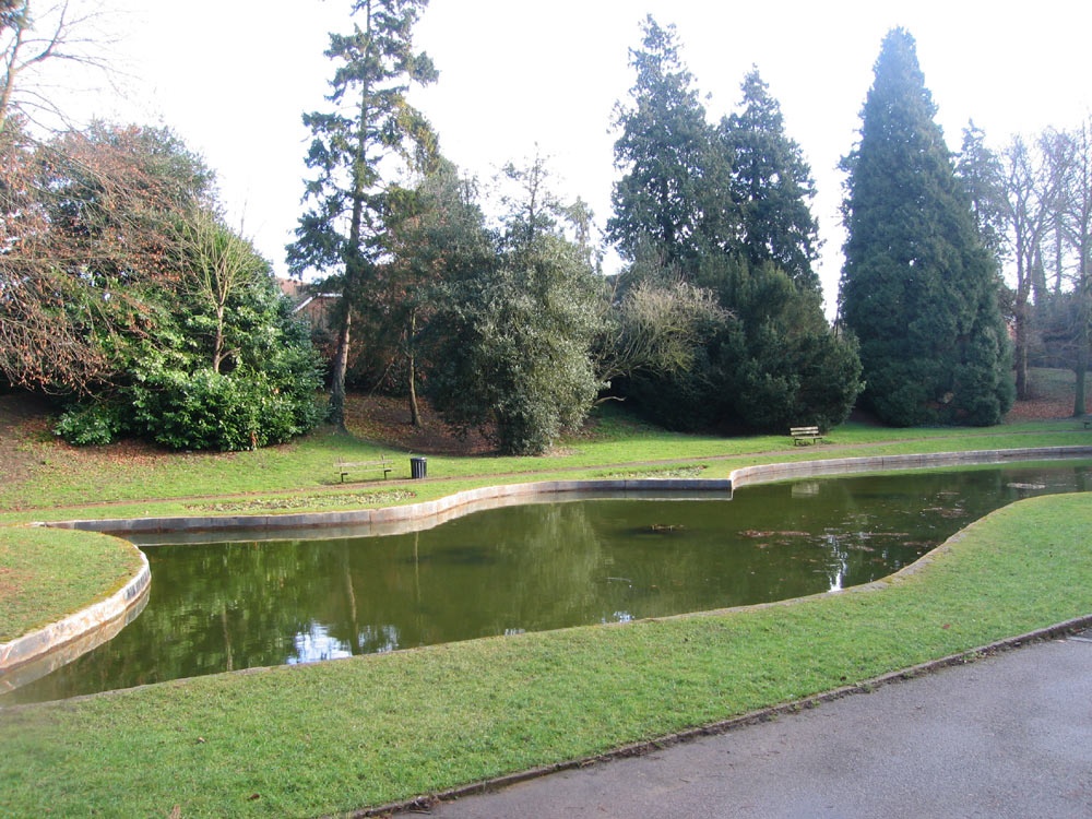 Memorial Gardens, Tring, Hertfordshire