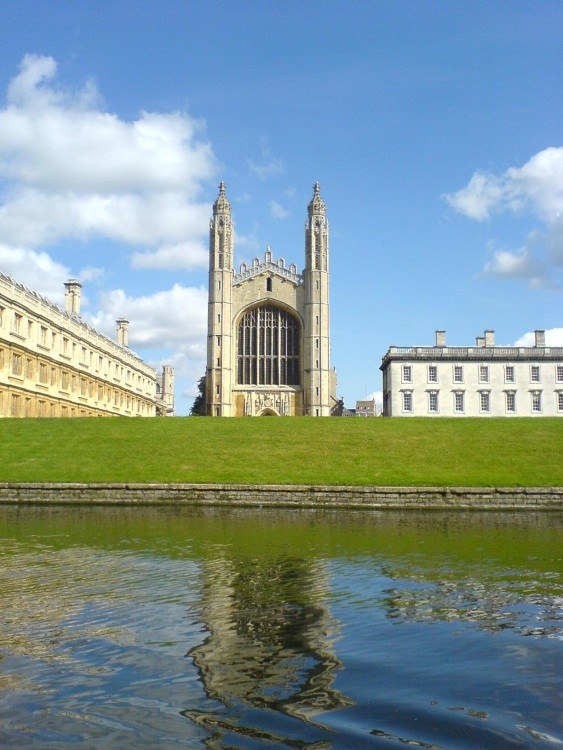 Kings College Chapel from the Cam. Cambridge. September 2005