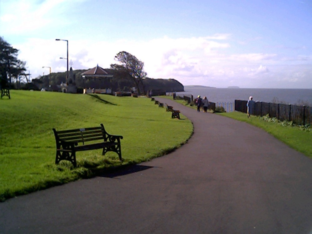 Clevedon seafront walk