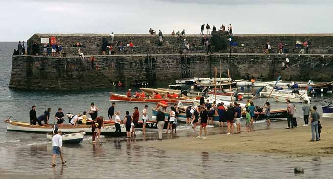 Gig race day at Gorran Haven