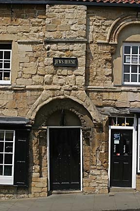 Lincoln - steep hill