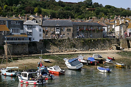 Mousehole harbour - Cornwall