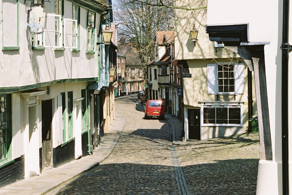 Elm Hill, Norwich (April 06)