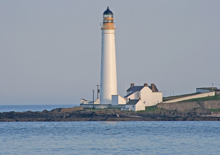 Scurdie Ness Lighthouse - Ferryden, Montrose from Montrose Esplanade.