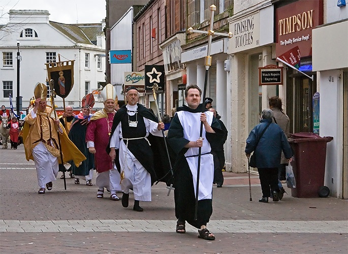 Arbroath Pageant Society - procession through the town centre.
Arbroath, Angus.