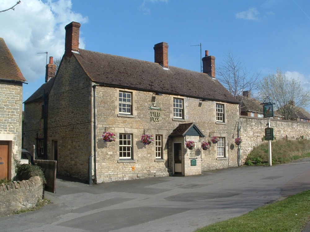 Photograph of The Fox public house, Sandford-on-Thames, Oxfordshire