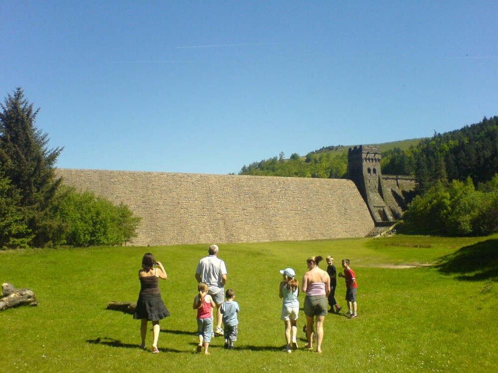 Ladybower Reservoir dam, Derbyshire