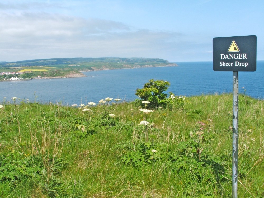 View from Scarborough Castle hill (05-06-2006)