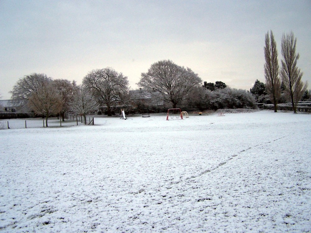 Photograph of Cutnall Green park in Winter