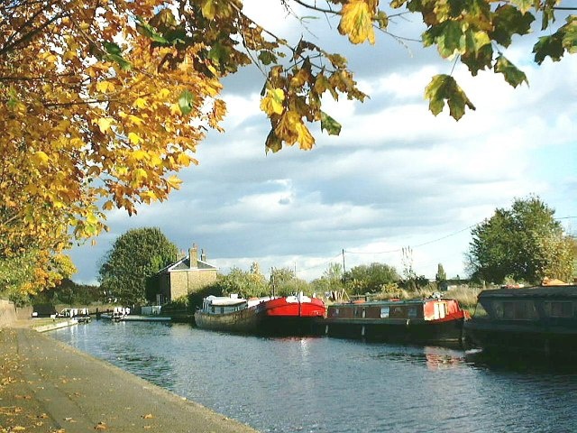 Hanwell Grand Union Canal Lock