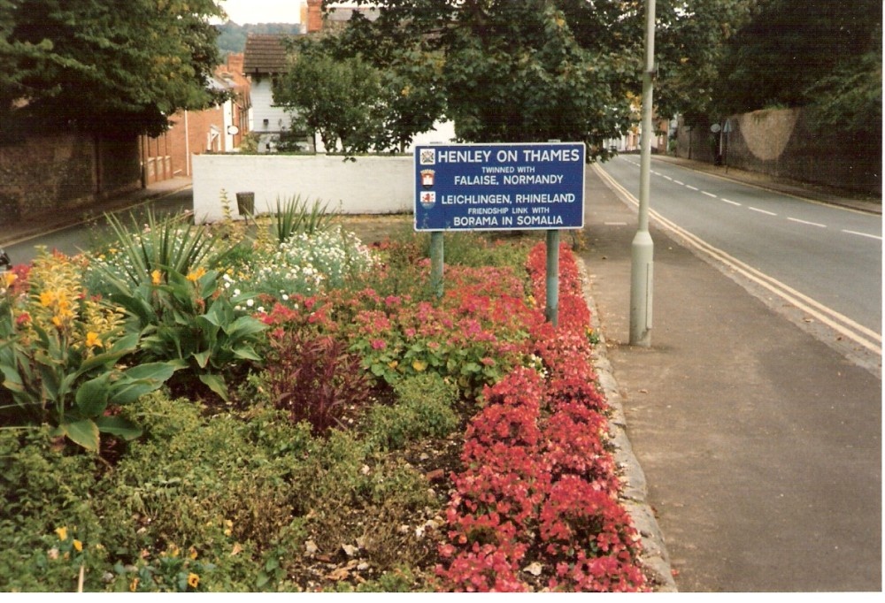 Henley on Thames. Flowers in Henley