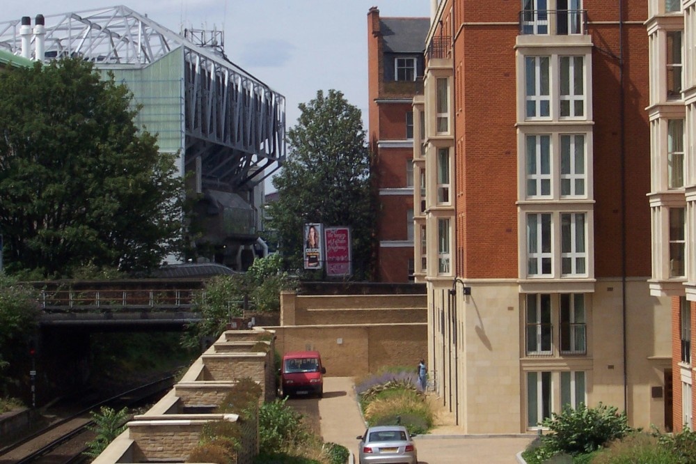 View from railway bridge (New Kings Road) towards Fulham Road