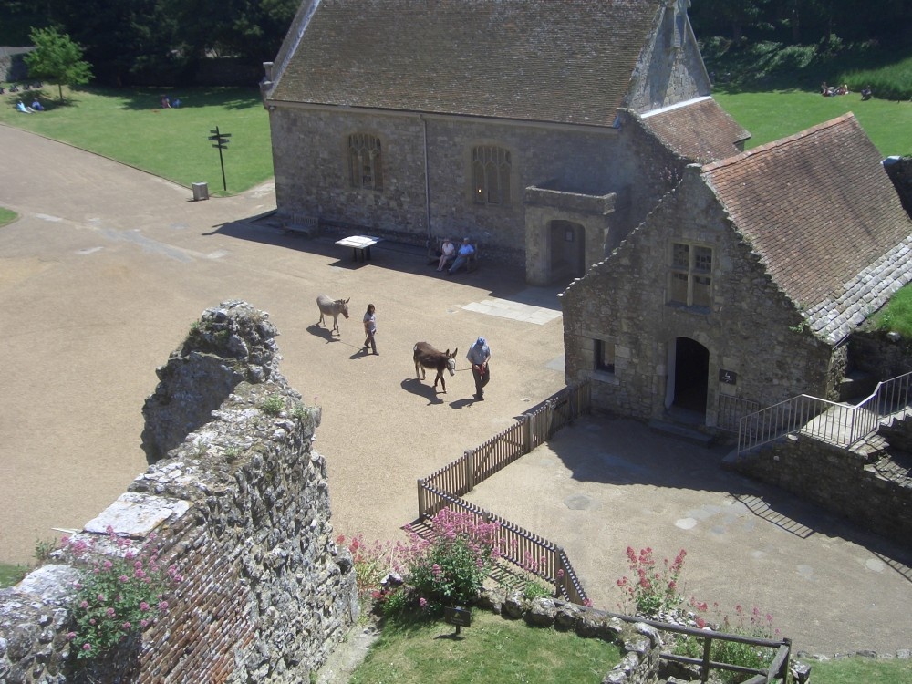 Photograph of A picture of Carisbrooke Castle & Museum