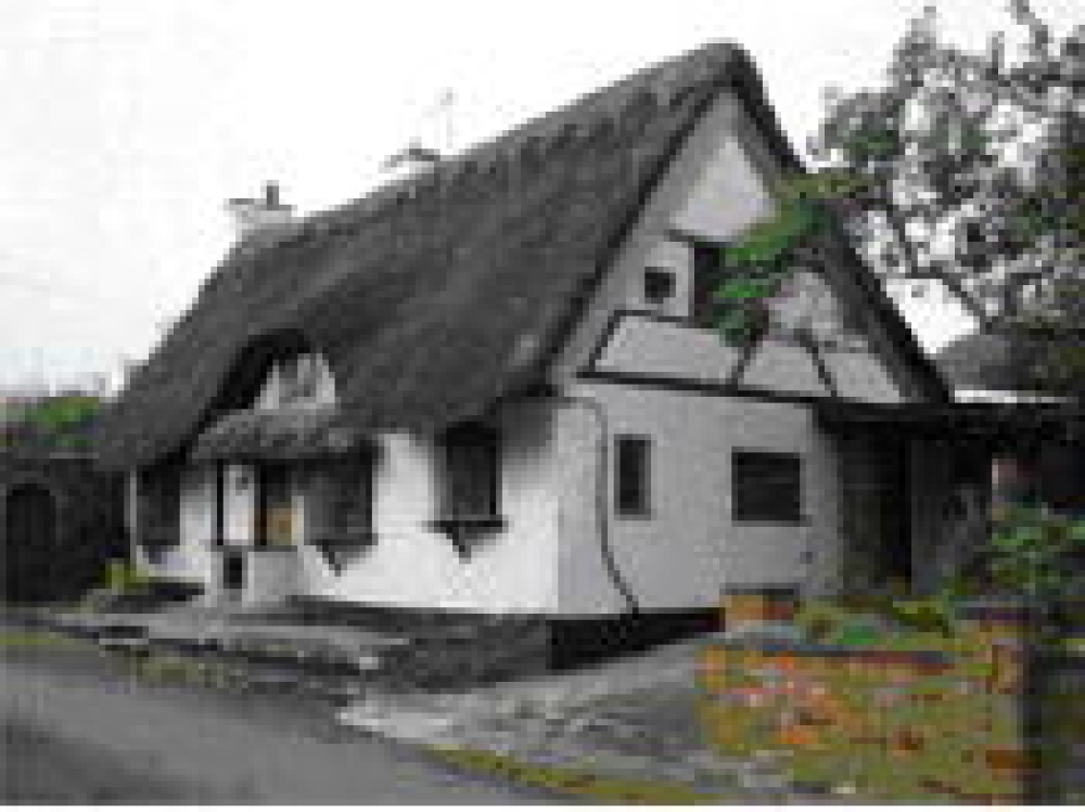 Typical whatle and daub home on Towne Square, Thurlaston, Warwickshire.