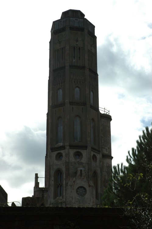 Hadlow Folly, Hadlow Village, Kent