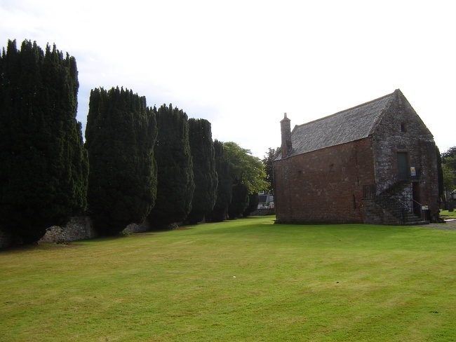 Fortrose - Cathedral photo by Jaap Van 't Veen