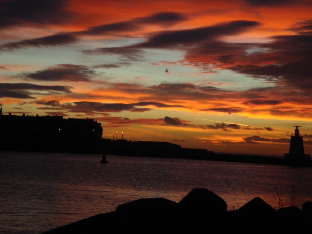 HARTLEPOOL HEADLAND - OCTOBER MORNING