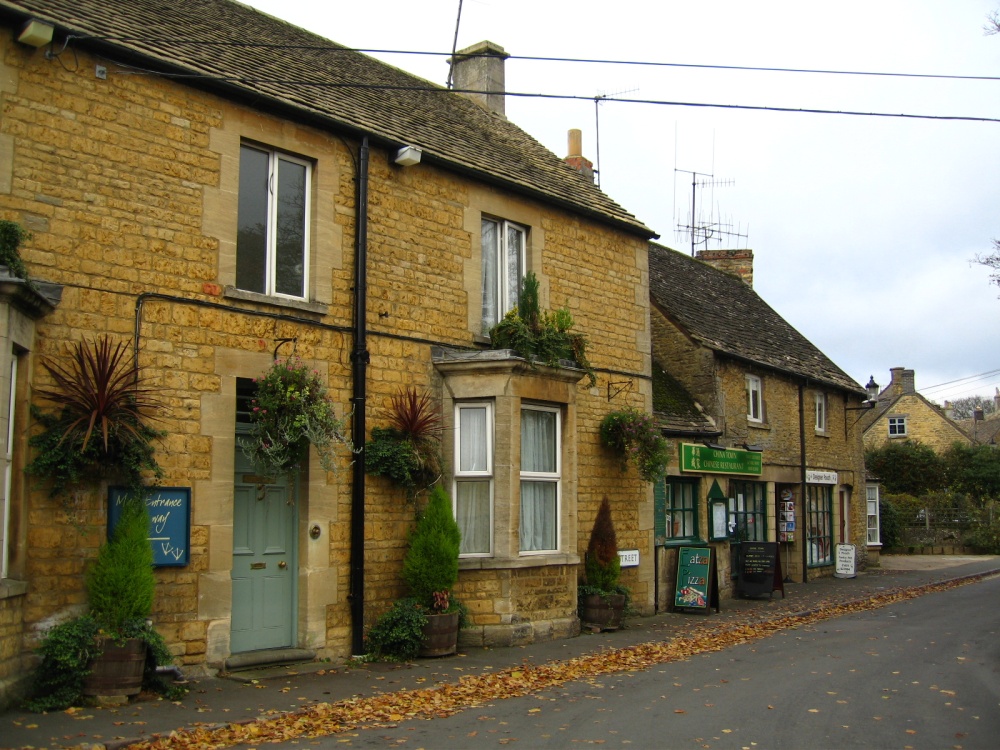 Honey coloured houses, Bourton-on-the-Water, Gloucestershire.