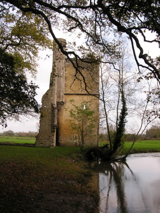 Minster Lovell Hall & River Windrush, Minster Lovell, Oxfordshire.