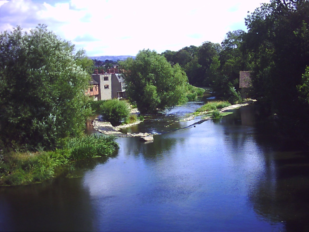 Photograph of Summer vista - The medieval Horse shoe weir veiwed from Ludford bridge. Ludford, Shropshire.