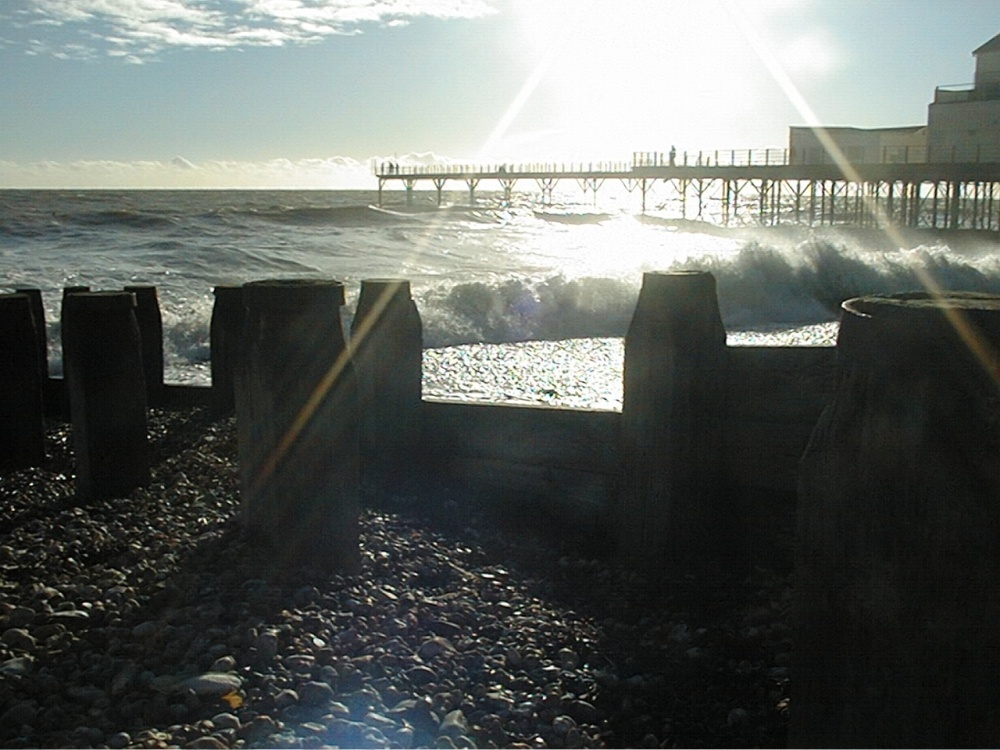 Photograph of Beach and Pier, Bognor Regis, West Sussex. November 2006