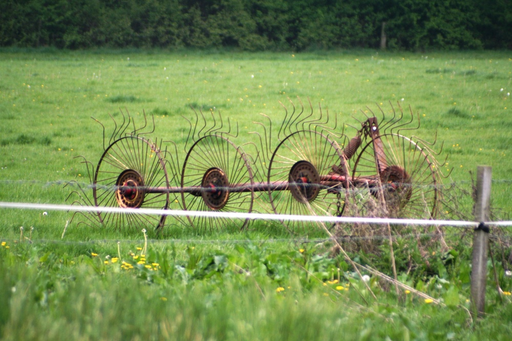 Around and about in Barwell, Leicestershire.
Taken with canon eos 350d