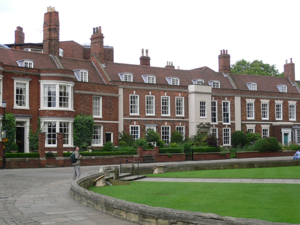 Houses opposite Lincoln Catherdral