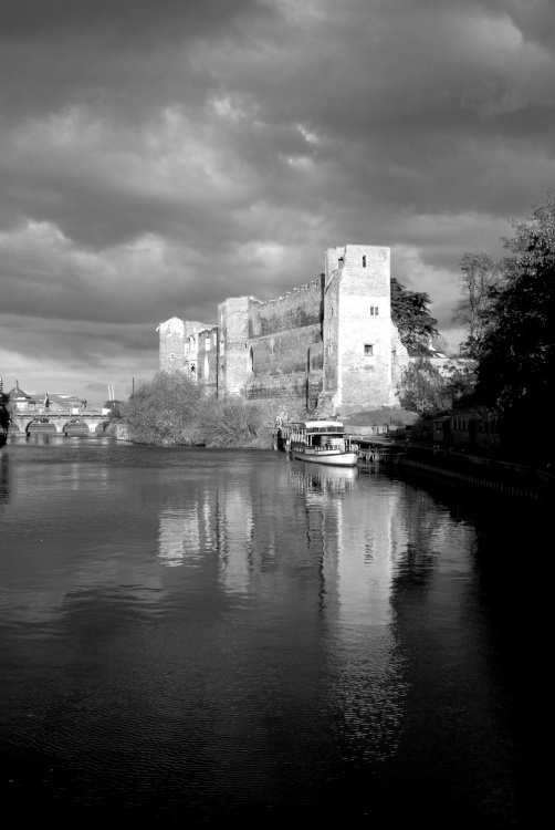 Newark Castle 29th October 2007