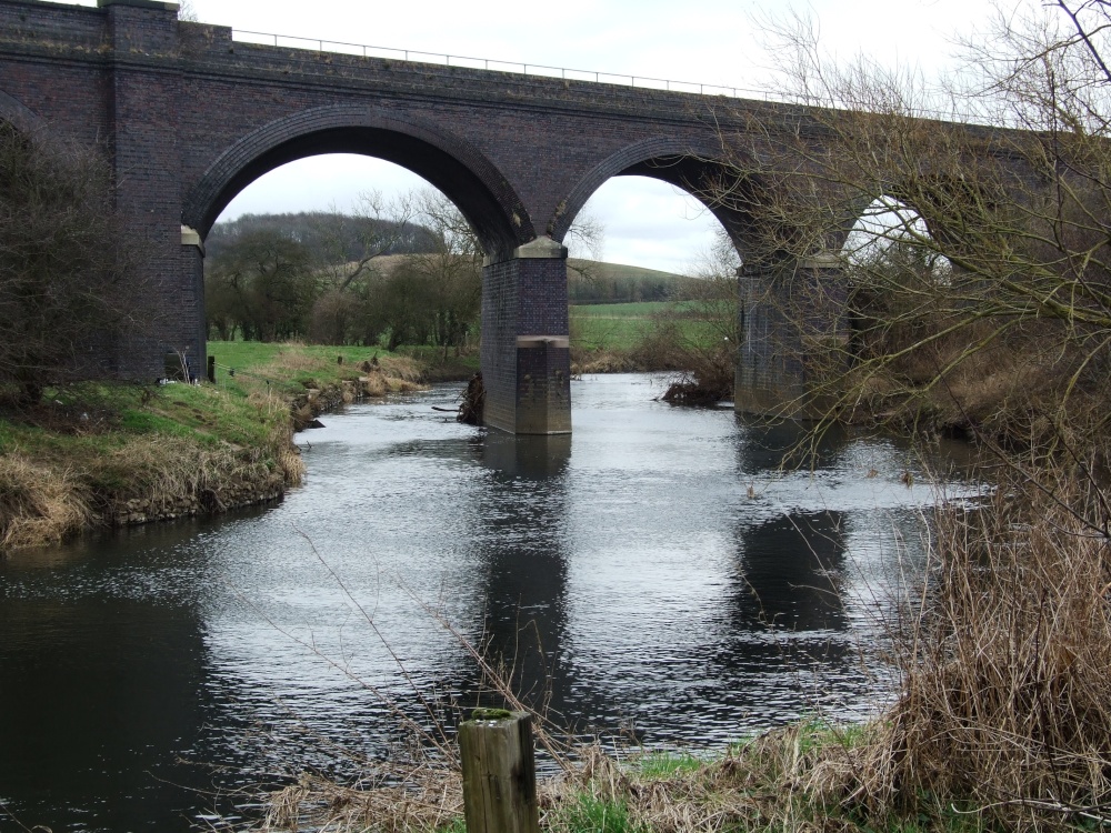 Photograph of Stanford Viaduct over the River Soar, Nottinghamshire