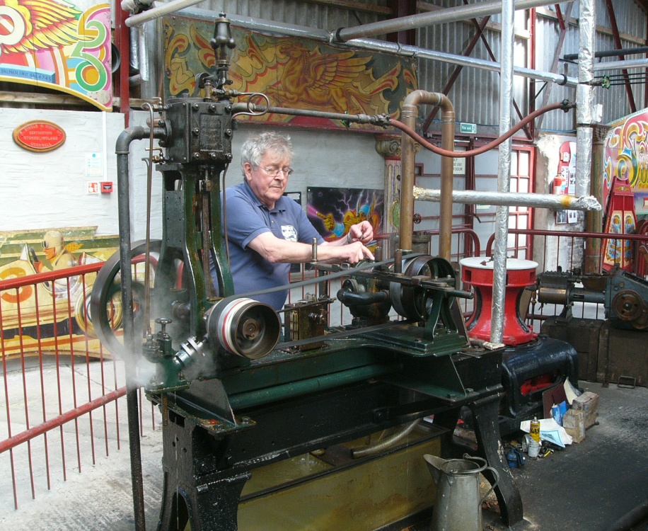 Dingles Steam Village near Lifton Devon photo by Bpeters